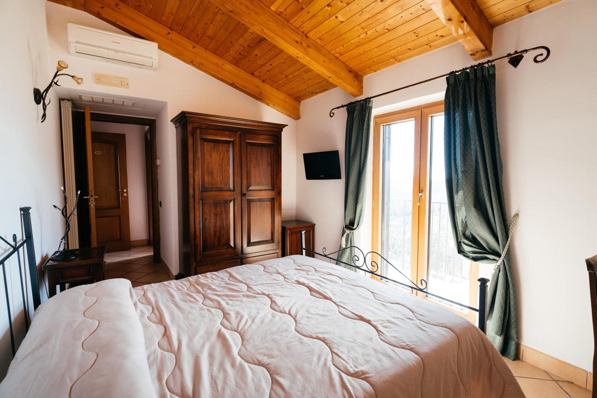 Villa Al Rifugio Cava deʼ Tirreni المظهر الخارجي الصورة