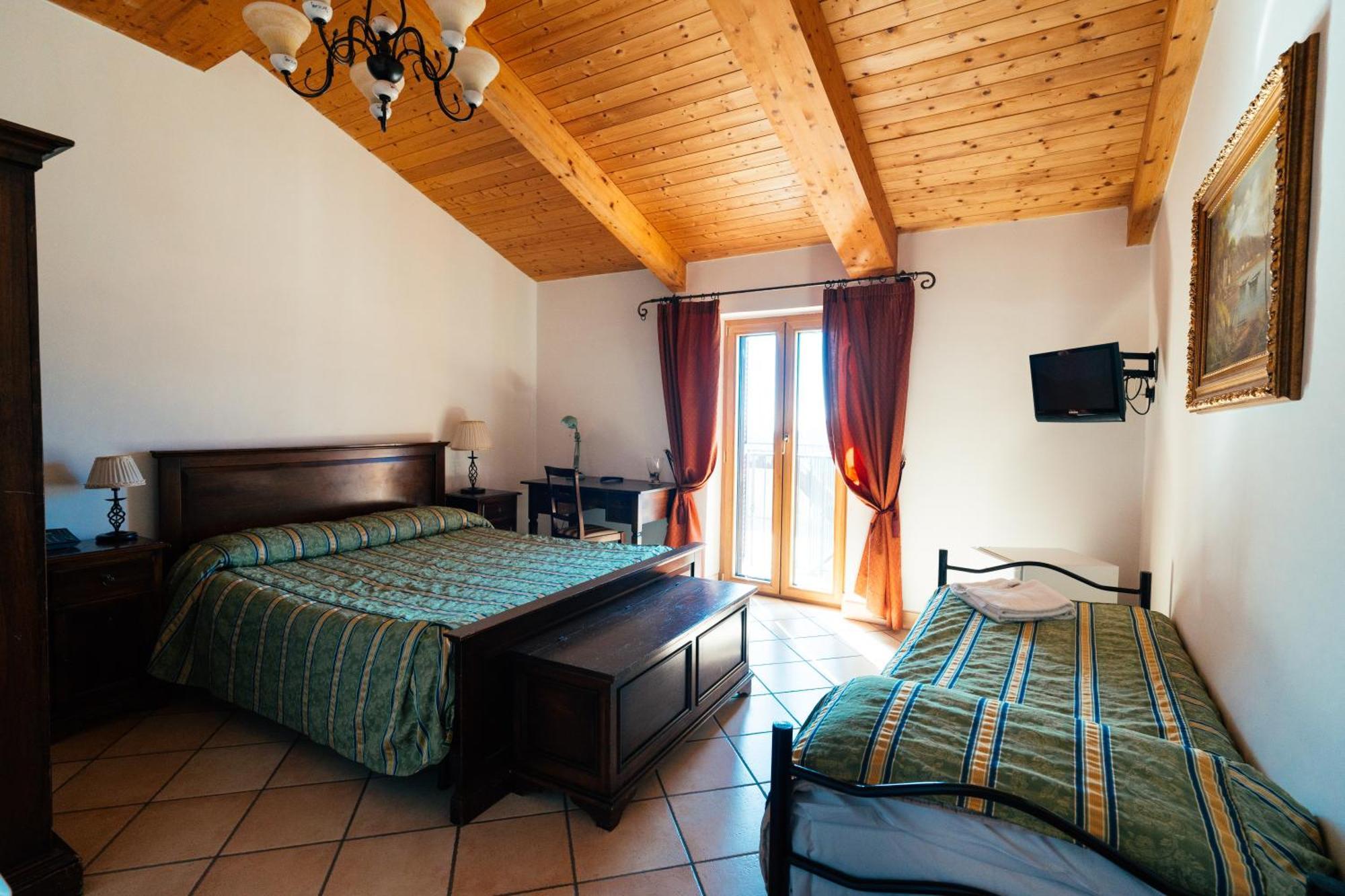 Villa Al Rifugio Cava deʼ Tirreni المظهر الخارجي الصورة